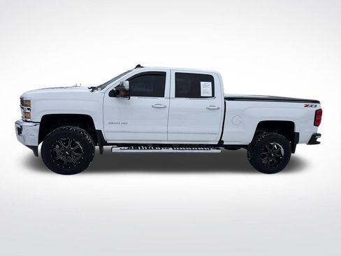 Used 2018 Chevrolet Silverado 2500 LTZ w/ Vortec Plus Package image 2