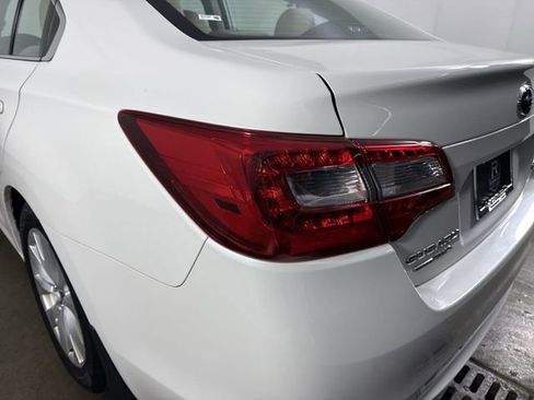 Used 2016 Subaru Legacy 2.5i Premium w/ Popular Package #2 AWD/4WD image 28