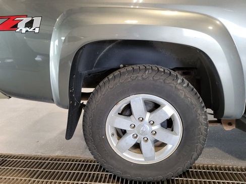 Used 2011 Chevrolet Colorado LT AWD/4WD image 10