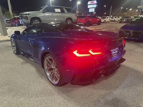 Used 2025 Chevrolet Corvette Z06 image 10