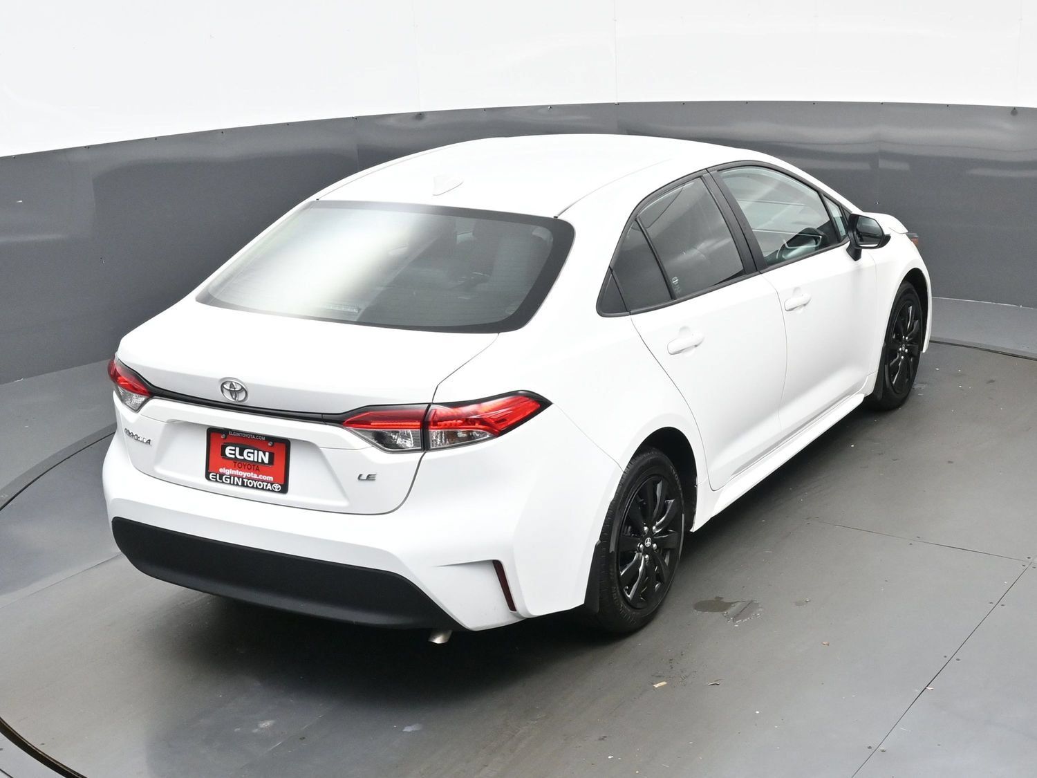 Used 2023 Toyota Corolla LE FWD image 37