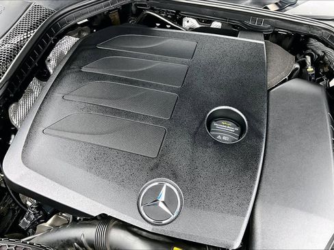 Used 2020 Mercedes-Benz C 300 Sedan image 33