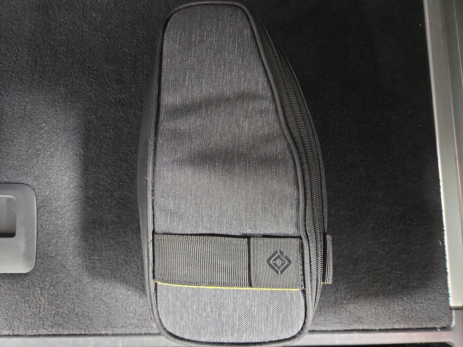Used 2023 Rivian R1S Launch Edition Quad AWD/4WD image 34