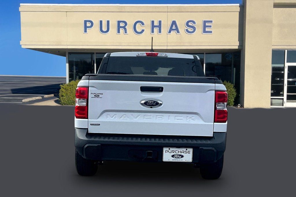Used 2024 Ford Maverick XLT FWD image 5