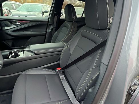 New 2026 Chevrolet Blazer EV LT AWD/4WD image 13