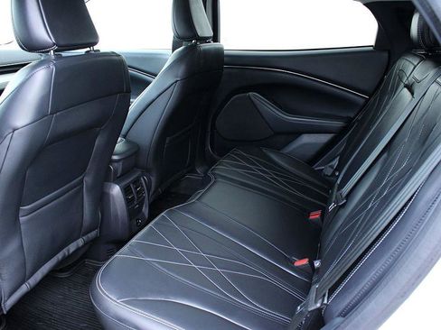 Used 2021 Ford Mustang Mach-E Select w/ Comfort/Appearance Package image 17