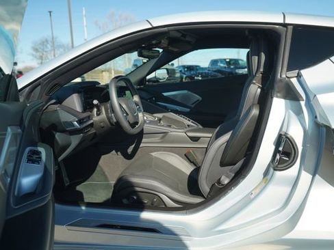 Used 2024 Chevrolet Corvette Stingray Preferred Cpe w/ 2LT image 12