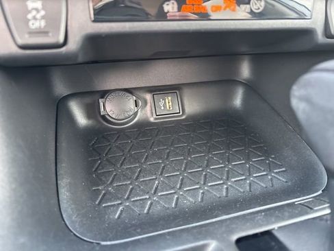 Certified 2023 Toyota RAV4 XLE image 31