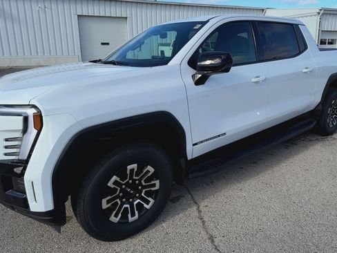 New 2026 GMC Sierra EV Elevation image 4