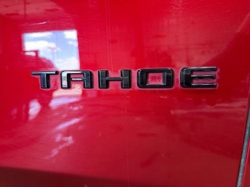 Used 2023 Chevrolet Tahoe Z71 w/ Luxury Package AWD/4WD image 33