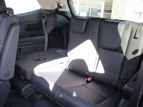 Used 2026 Subaru Ascent Premium image 22