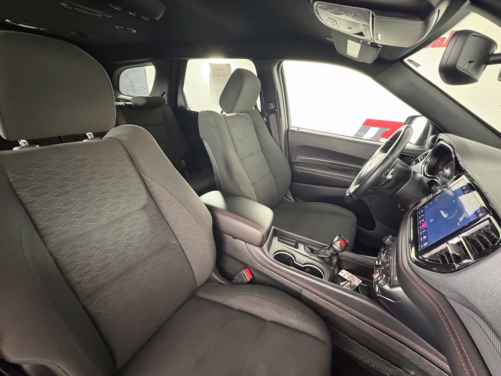 Used 2025 Dodge Durango GT w/ Blacktop Package RWD image 33