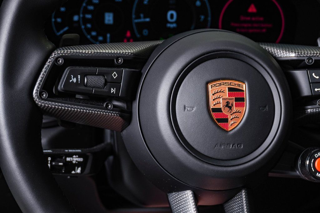 Certified 2026 Porsche 911 Carrera GTS RWD image 23