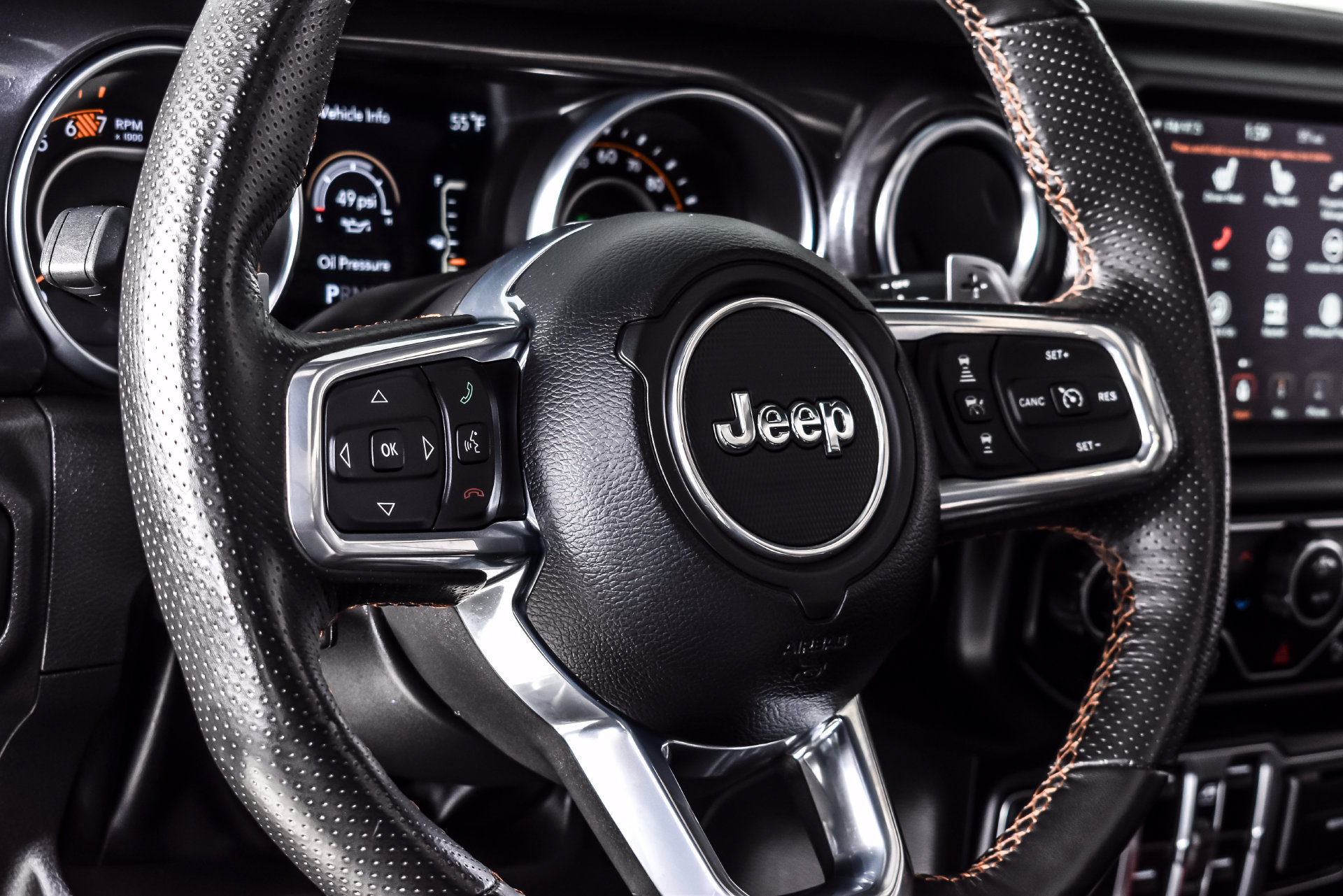 Used 2023 Jeep Wrangler Unlimited Rubicon 392 w/ Xtreme Recon 35" Tire Package AWD/4WD image 17
