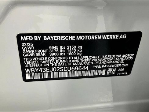 New 2025 BMW i7 eDrive50 RWD image 25