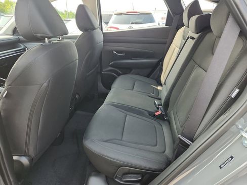 Used 2025 Hyundai Tucson SE image 10