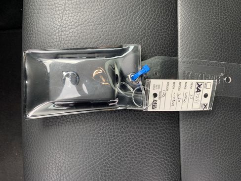 Used 2025 Volvo V60 B5 Cross Country Plus image 37