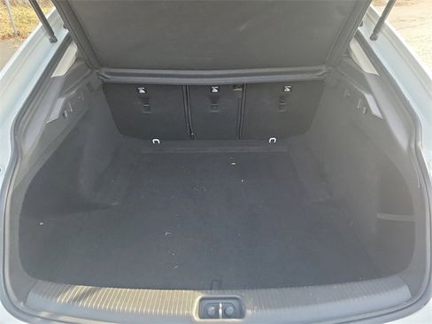 Used 2018 Buick Regal Essence image 29