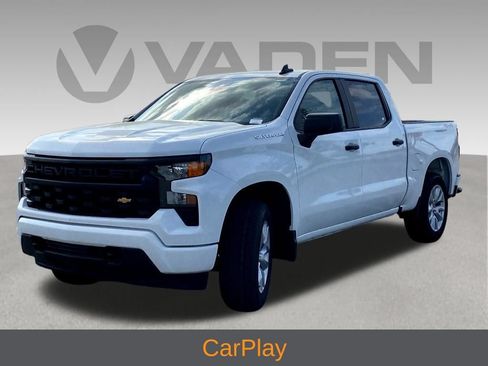 Used 2024 Chevrolet Silverado 1500 Custom AWD/4WD image 3
