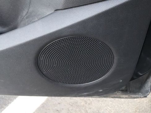 Used 2017 Ford Escape SE image 12