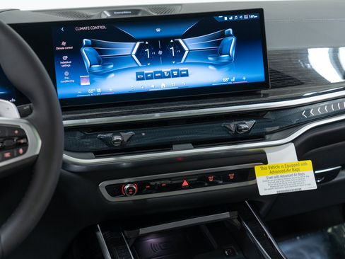 New 2027 BMW X7 xDrive40i w/ Executive Package AWD/4WD image 19