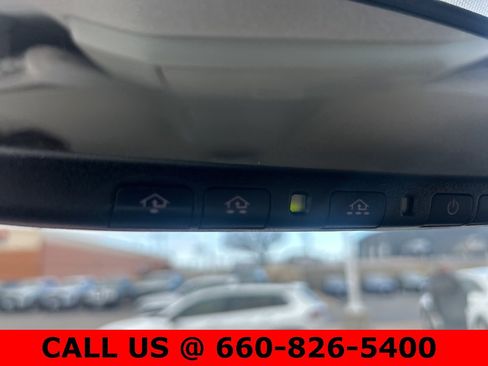 Used 2012 Toyota Tundra 4x4 CrewMax image 27