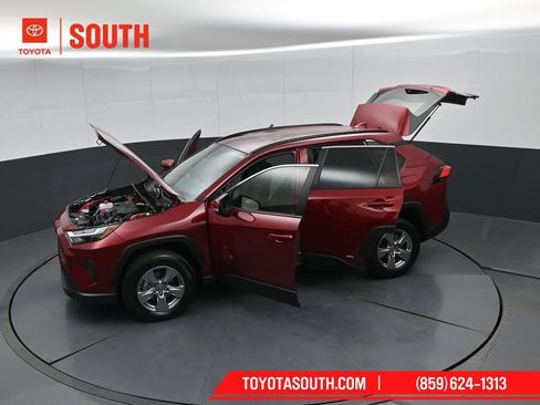 Used 2023 Toyota RAV4 LE AWD/4WD image 52