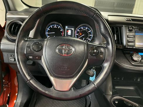 Used 2016 Toyota RAV4 XLE AWD/4WD image 26