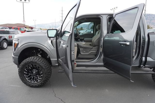 Used 2026 Ford F150 Platinum w/ Equipment Group 703A Plus AWD/4WD image 26