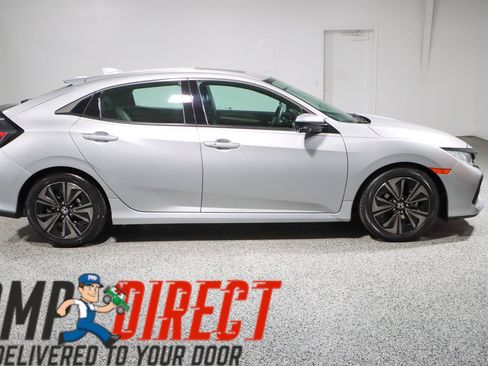 Used 2018 Honda Civic EX image 6