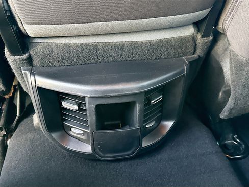 Used 2024 RAM 3500 Big Horn image 19