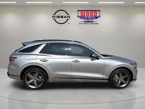 Used 2024 Genesis GV70 2.5T w/ Sport Prestige Package AWD/4WD image 2