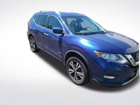 Used 2018 Nissan Rogue SL w/ Premium Package AWD/4WD image 8