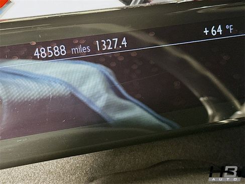 Used 2014 Rolls-Royce Wraith image 11