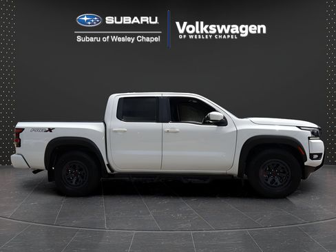 Used 2025 Nissan Frontier Pro-X w/ Tow Package RWD image 8