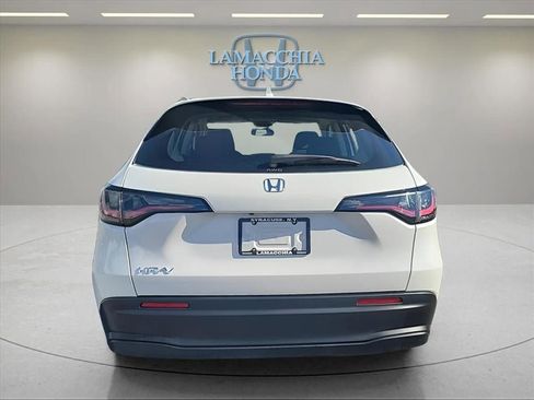 Used 2024 Honda HR-V LX image 4