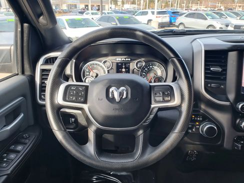 Used 2022 RAM 2500 Big Horn AWD/4WD image 9