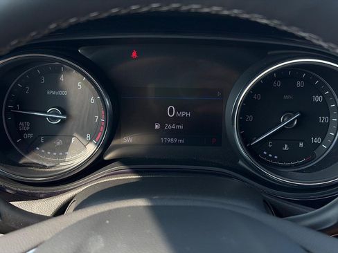 Used 2023 Buick Encore GX Select w/ Sport Touring Package FWD image 24