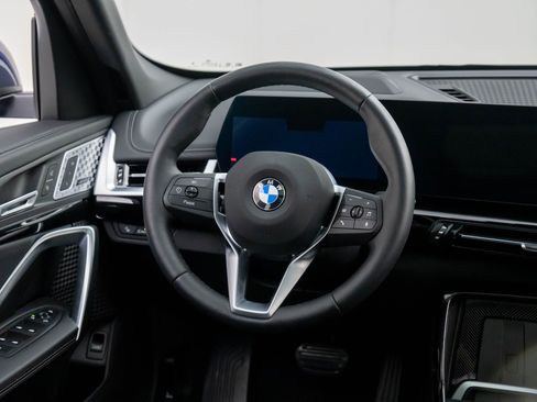 Certified 2025 BMW X1 xDrive28i image 10