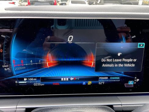 Used 2025 Mercedes-Benz GLE 53 AMG AMG GLE 53 image 24