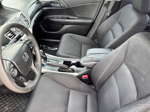 Used 2015 Honda Accord Sport image 19