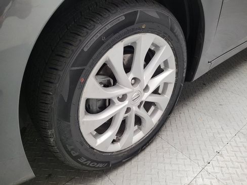 Used 2019 Nissan Sentra SV FWD image 31