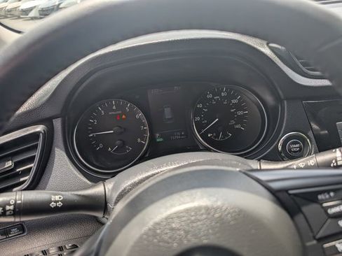 Certified 2020 Nissan Rogue SV AWD/4WD image 18