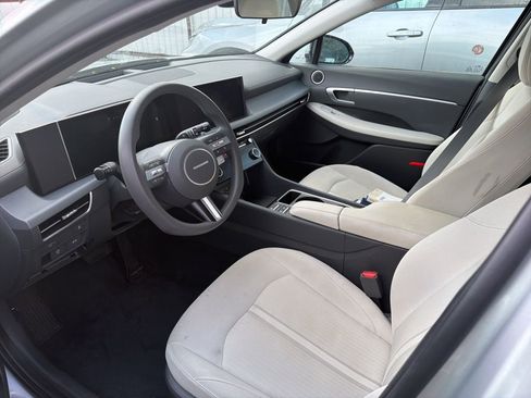 Used 2025 Hyundai Sonata SEL image 4
