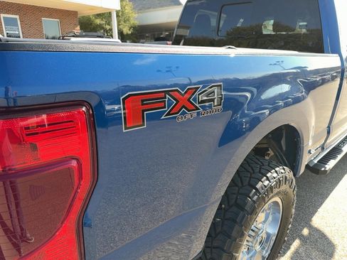 Used 2022 Ford F350 Lariat w/ Lariat Ultimate Package image 11