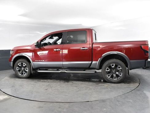 Used 2021 Nissan Titan Platinum Reserve w/ Moonroof Package image 6