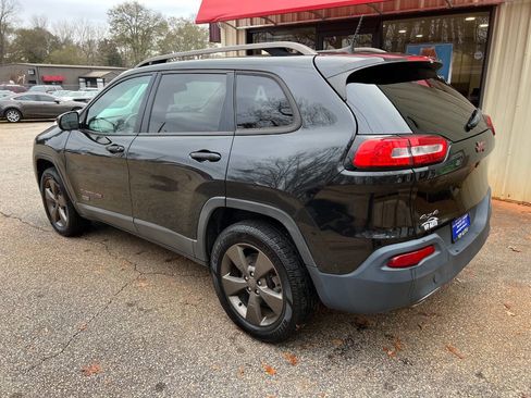 Used 2016 Jeep Cherokee 75th Anniversary image 6