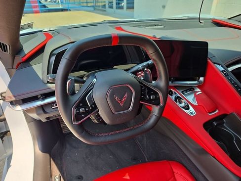 Used 2024 Chevrolet Corvette Stingray Preferred Cpe w/ Z51 Performance Package RWD image 9