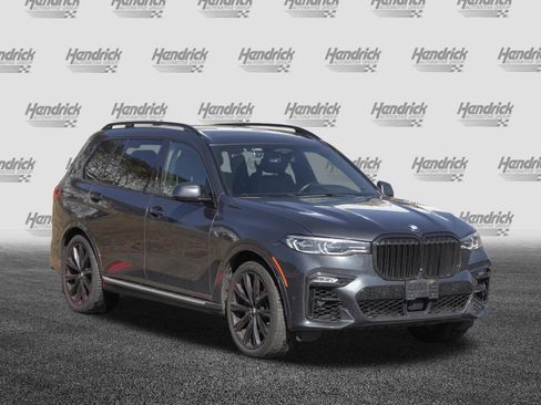 Used 2020 BMW X7 xDrive40i w/ M Sport Package image 2