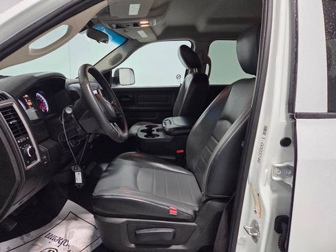 Used 2022 RAM 1500 Tradesman w/ Chrome Appearance Group AWD/4WD image 3